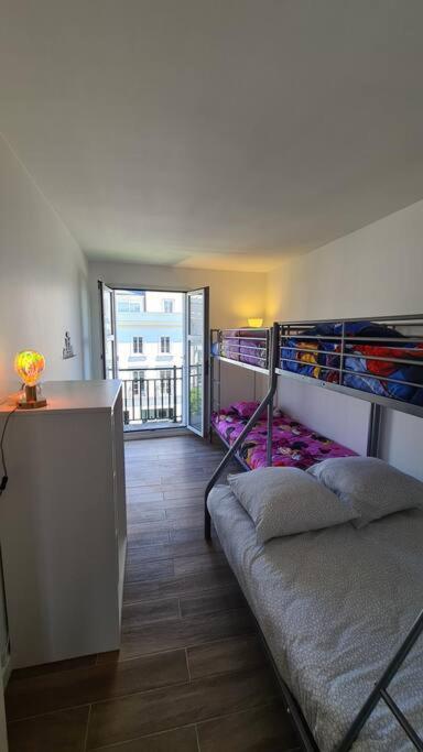 Appt 80M², 13 P, Disneyland, Fibre, 2 Parkings Шеси Экстерьер фото
