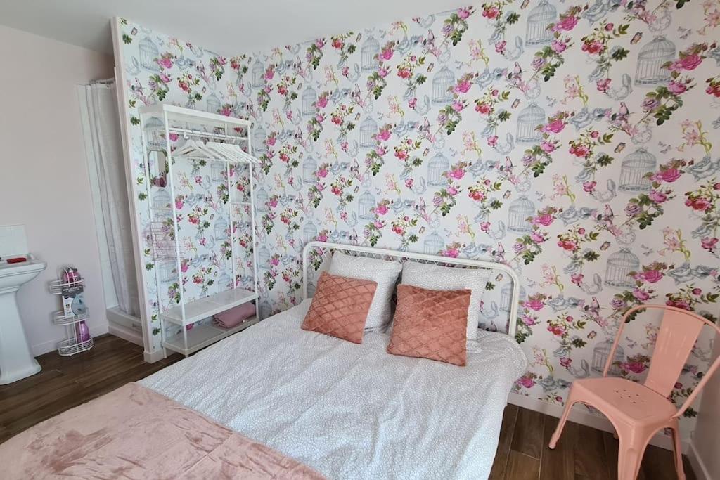Appt 80M², 13 P, Disneyland, Fibre, 2 Parkings Шеси Экстерьер фото